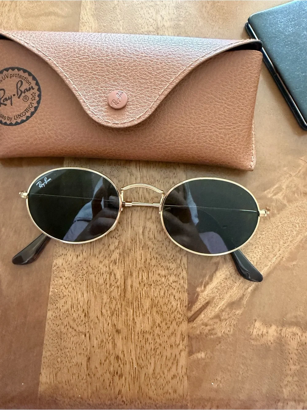 Ray-Ban Oval Metal Sunglasses